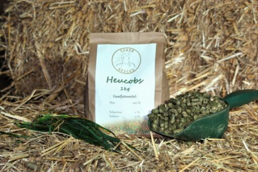 Heucobs, Pferdefutter